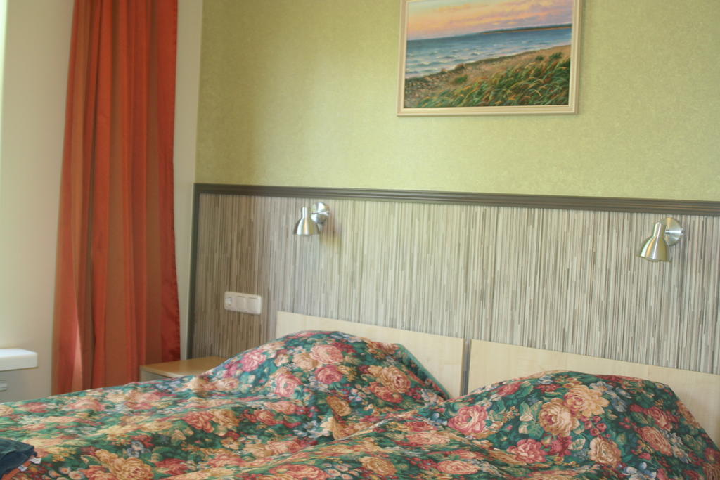 Ranna Villa & Free Parking Пярну Экстерьер фото